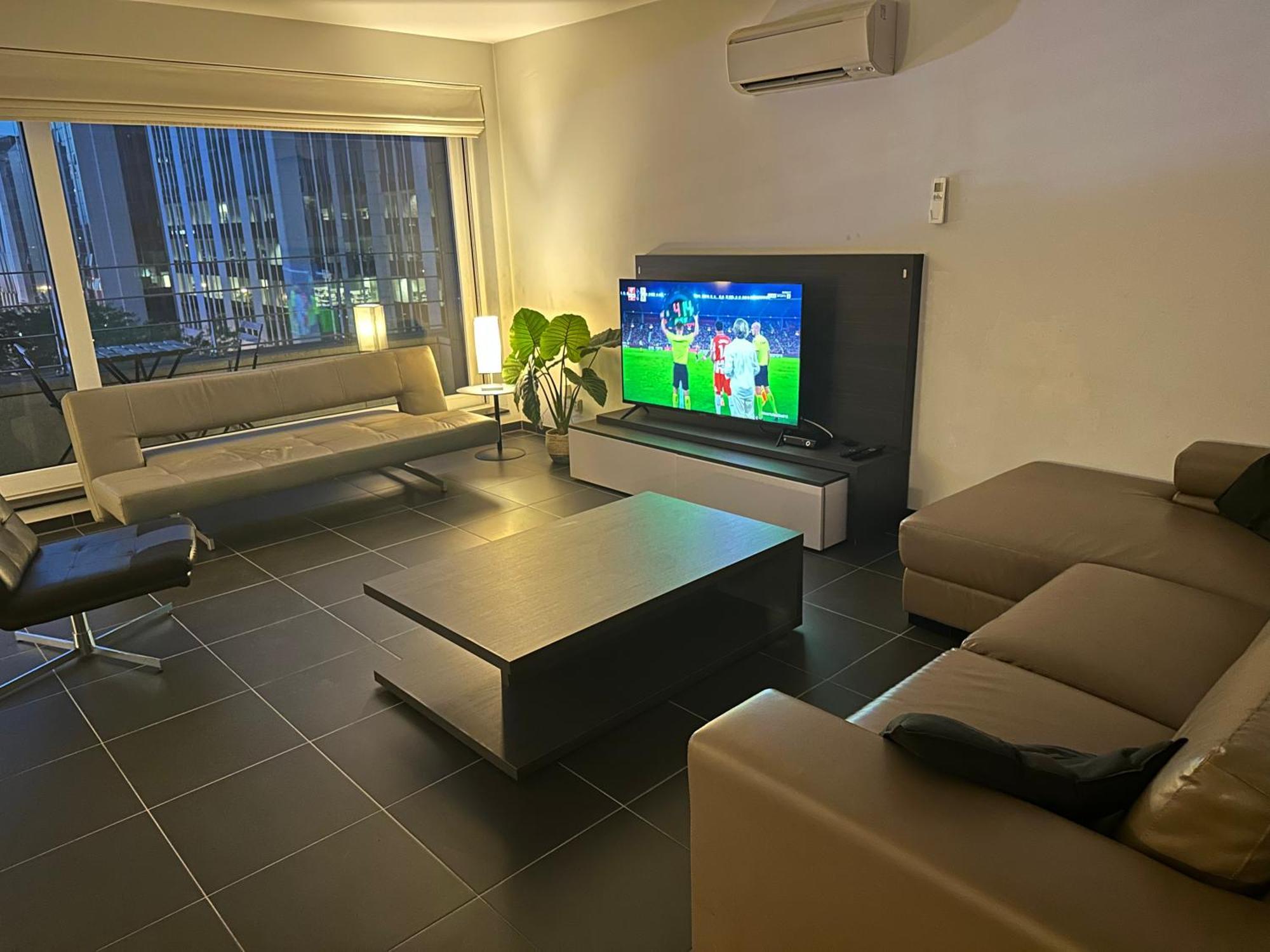 Apartment In Heart Of Brussel City With Balcony View Buitenkant foto